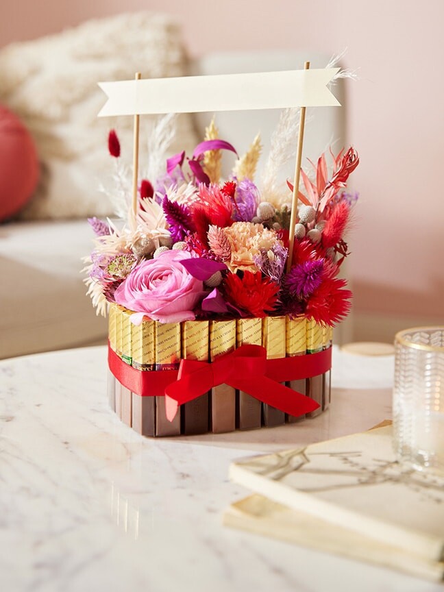 merci Centerpiece with Flower Arrangement